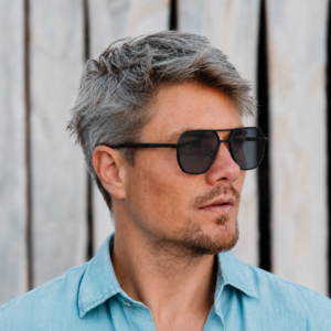 Gerret Black – Gris
